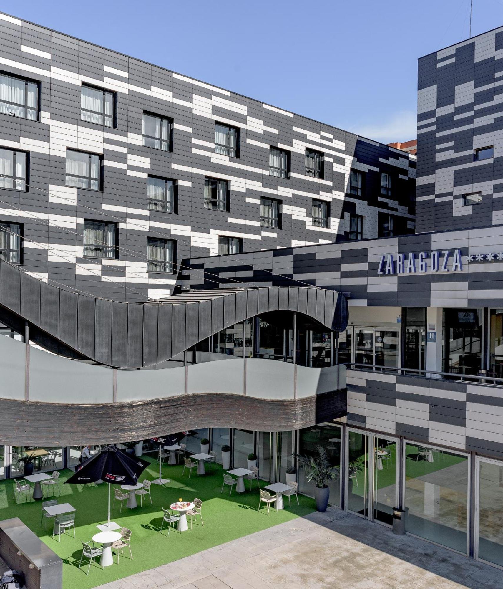 Hotel Zentral Ave Zaragoza Exterior photo
