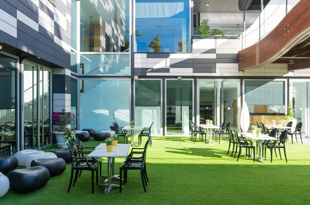 Hotel Zentral Ave Zaragoza Exterior photo