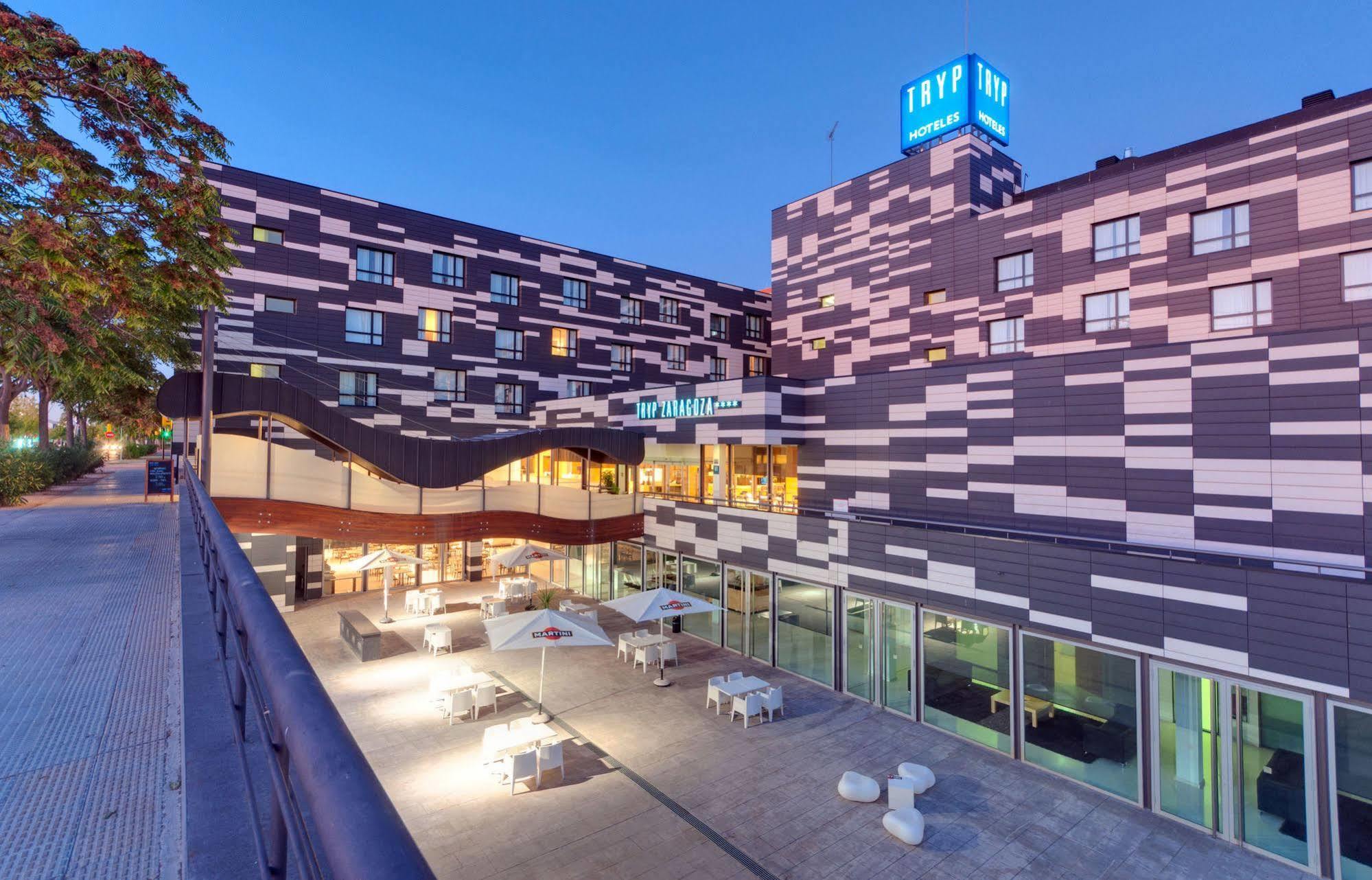 Hotel Zentral Ave Zaragoza Exterior photo
